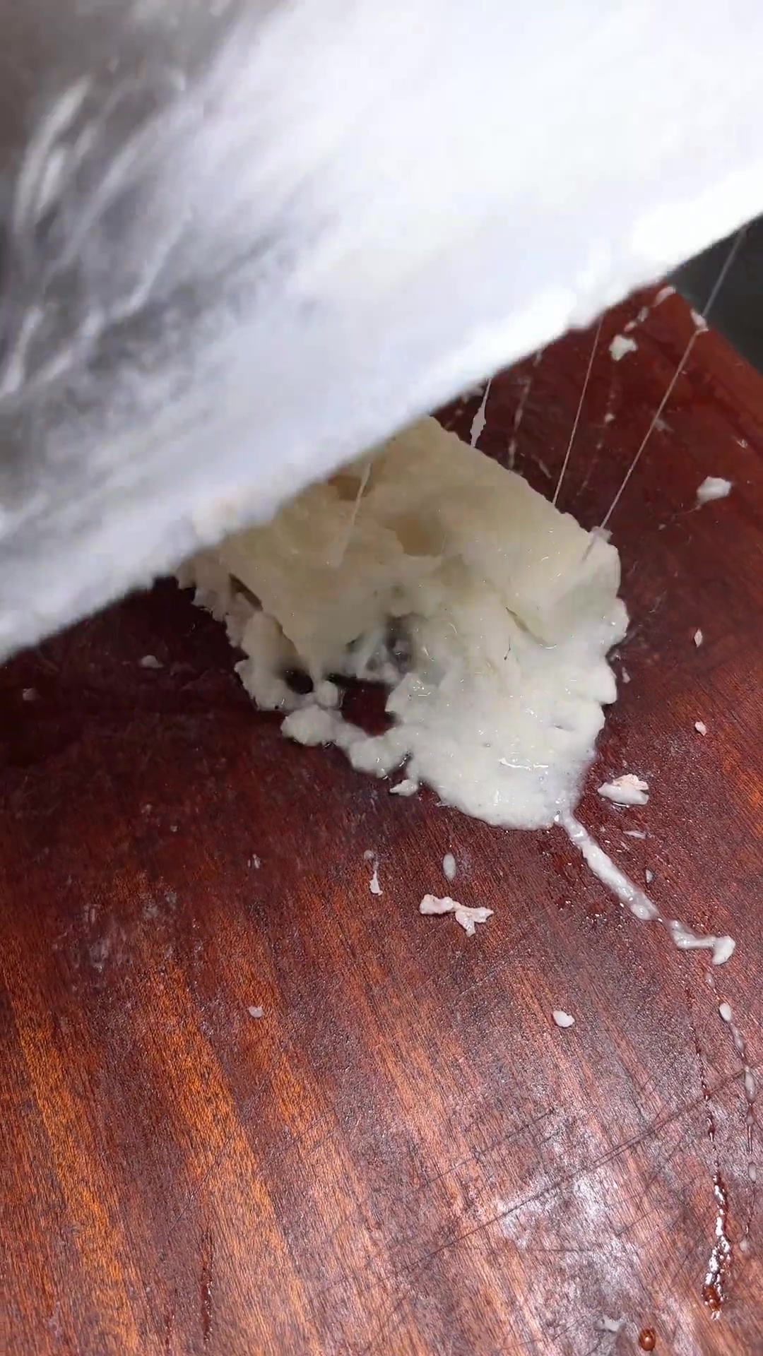 肉圆子要怎么炸才好吃呢？分享一个我的做法，非常好吃！