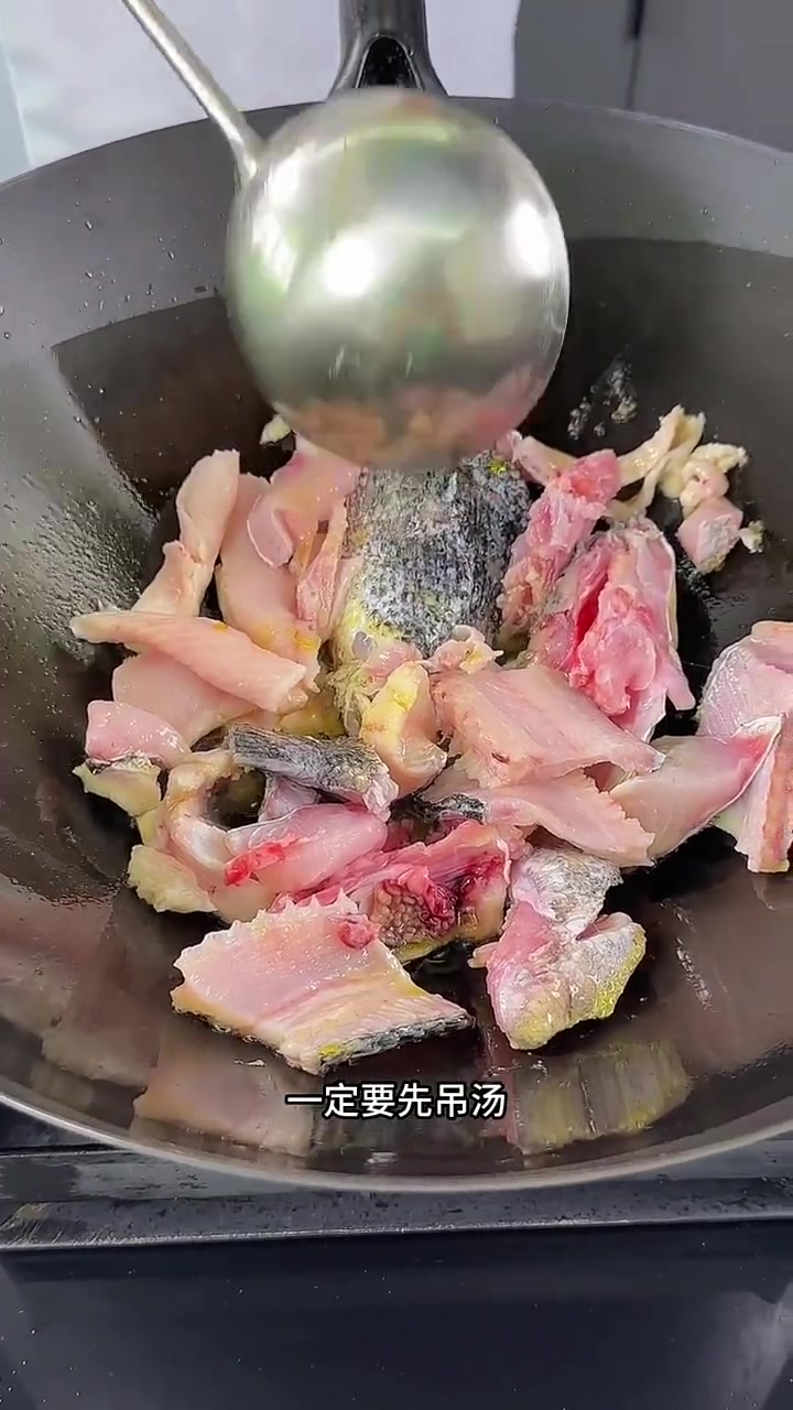 人人爱吃的酸菜鱼，按这方法在家就能做