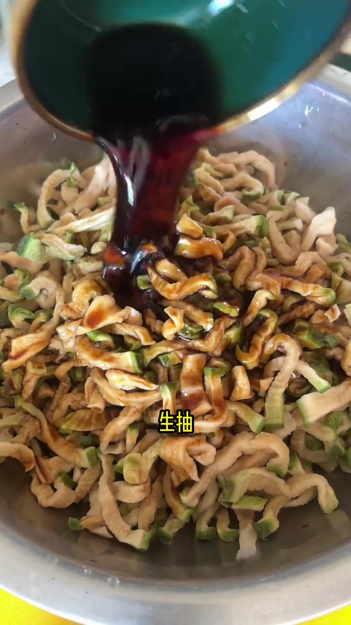 萝卜干咸菜像我这样拌嘎嘎好吃