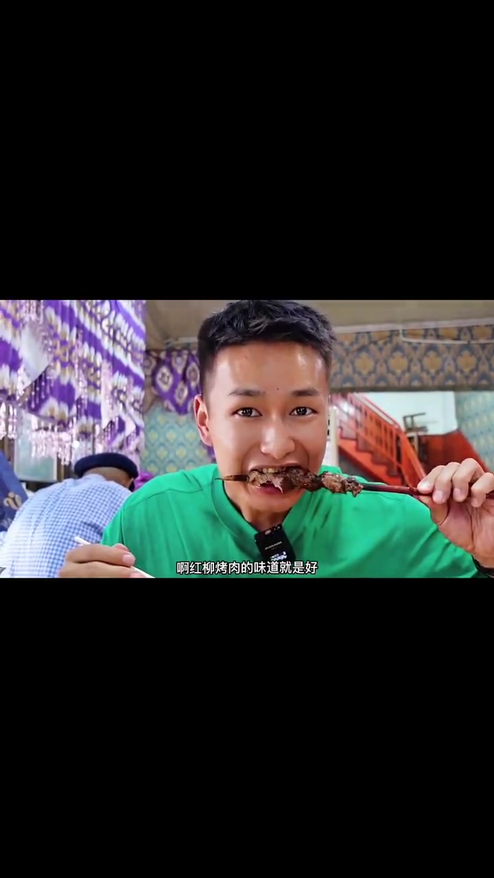 一条街满是老味道拌面店,肉多价廉