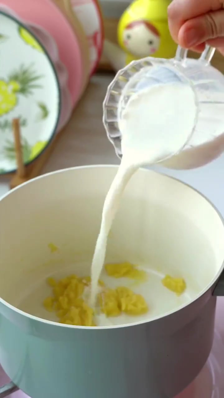 优优的早餐，芝士饭团，芝士爆浆鸡排，芝士就是力量哈