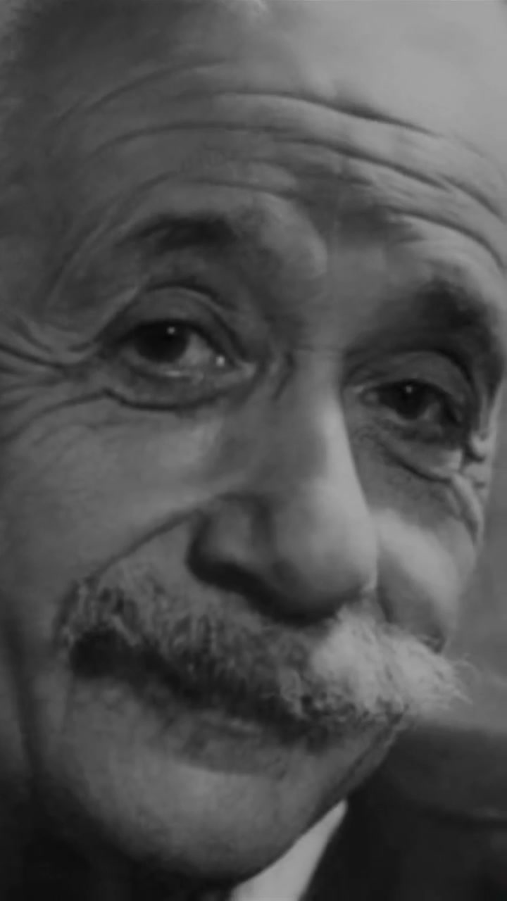 阿尔伯特·爱因斯坦：“都给我低调点！老子一个人单挑哥本哈根学派！”