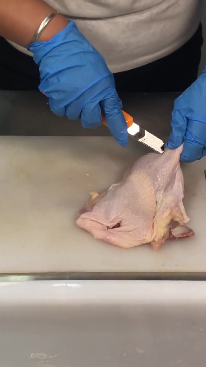 黄金系列炸鸡教程！食材准备+改刀+腌制超详细