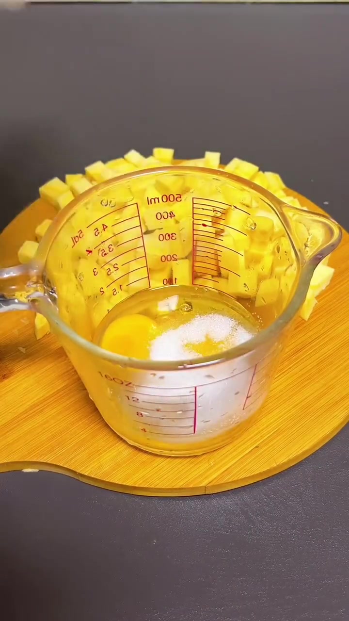 谁吃谁瘦的牛奶烤红薯蛋糕做法来啦！