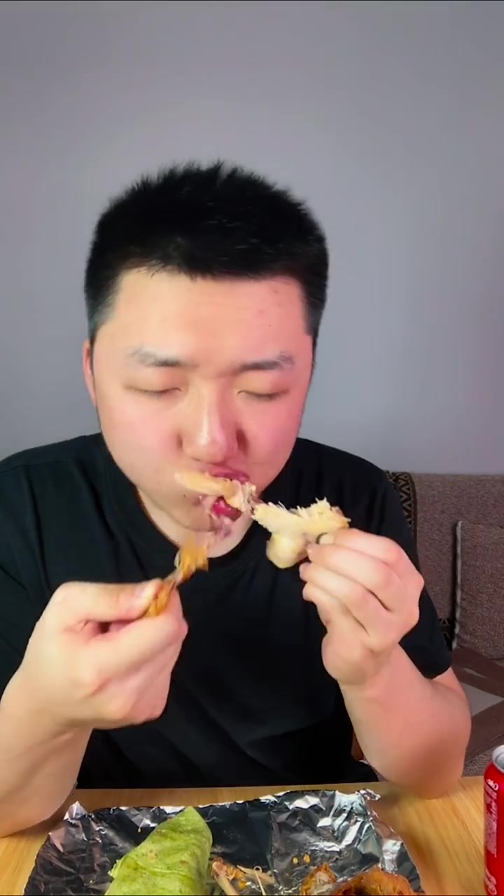 没差评的外卖炸鸡店味道不错但量小咋做到的？