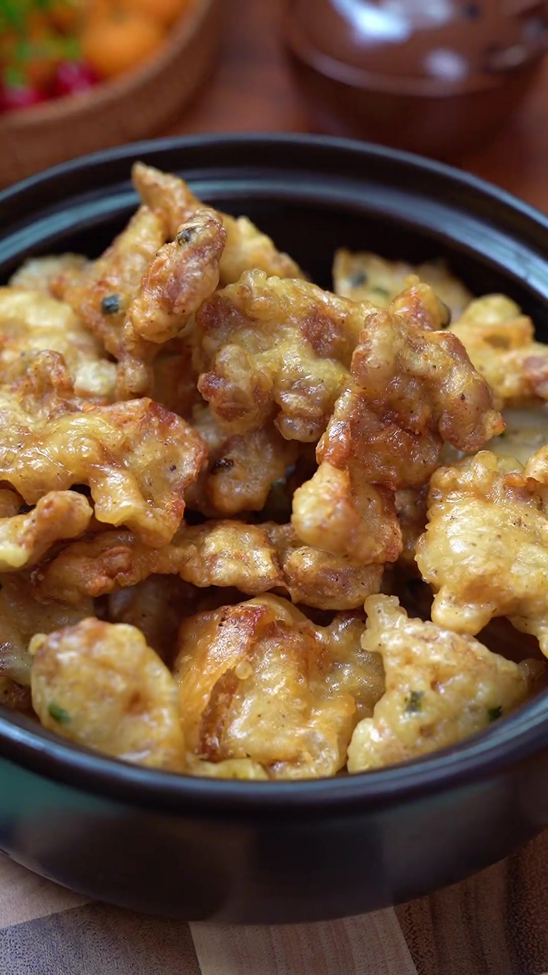 家庭版脆皮五花肉做法,又香又酥,太好吃了~