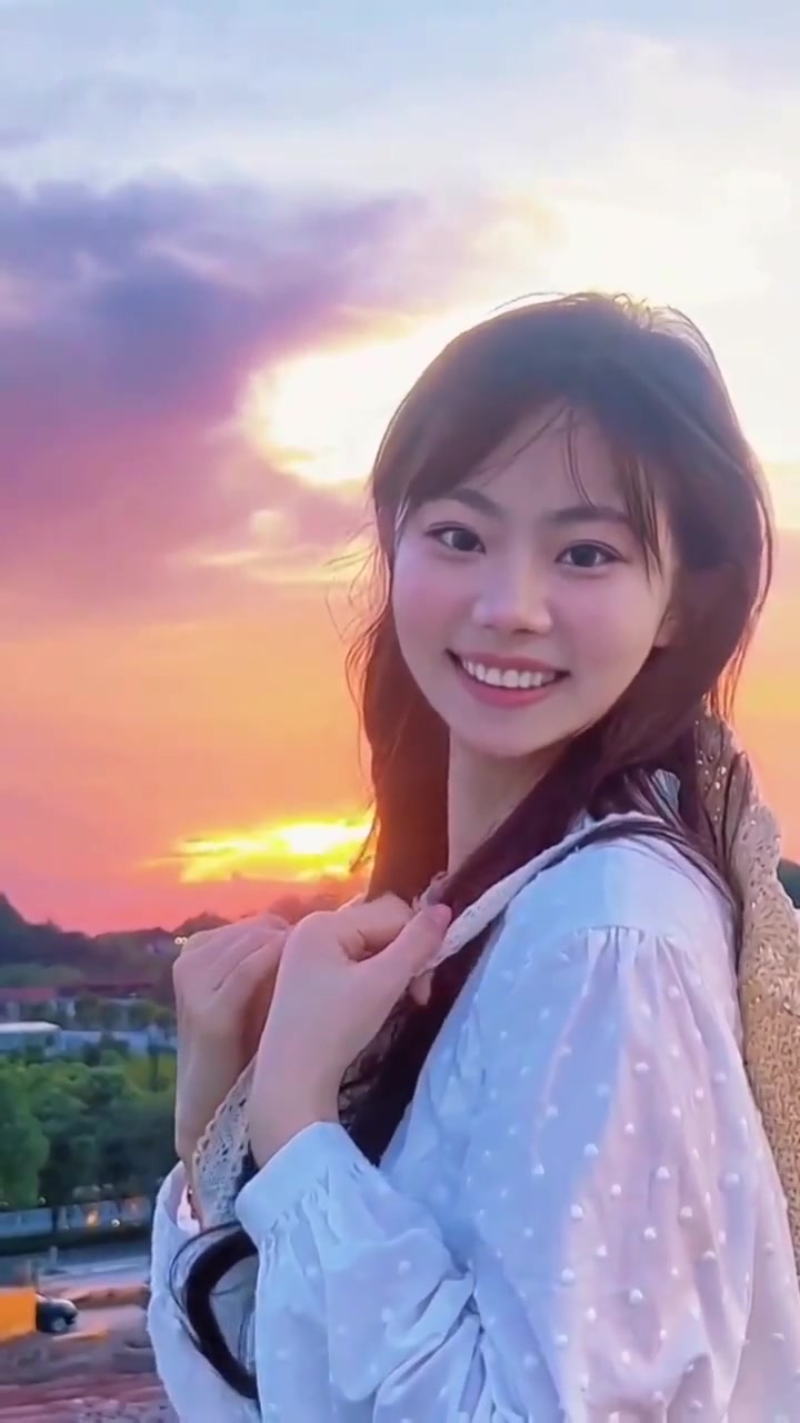 我去了英德奥园心花小镇,巧克力王国温泉别墅,入住三房独栋