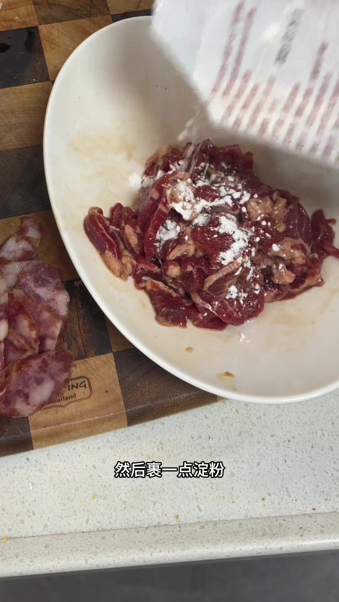 天冷就做广式煲仔饭,按视频操作防糊锅超方便!