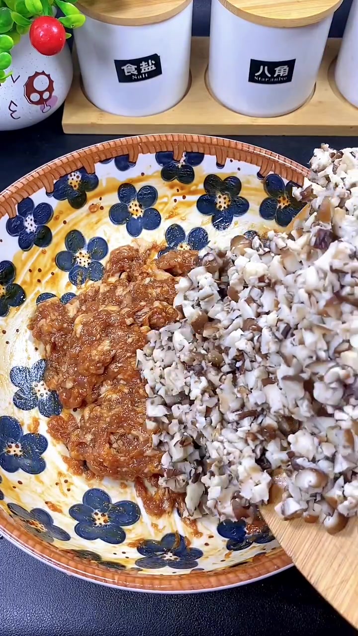 香菇肉馅饺子太好吃了！