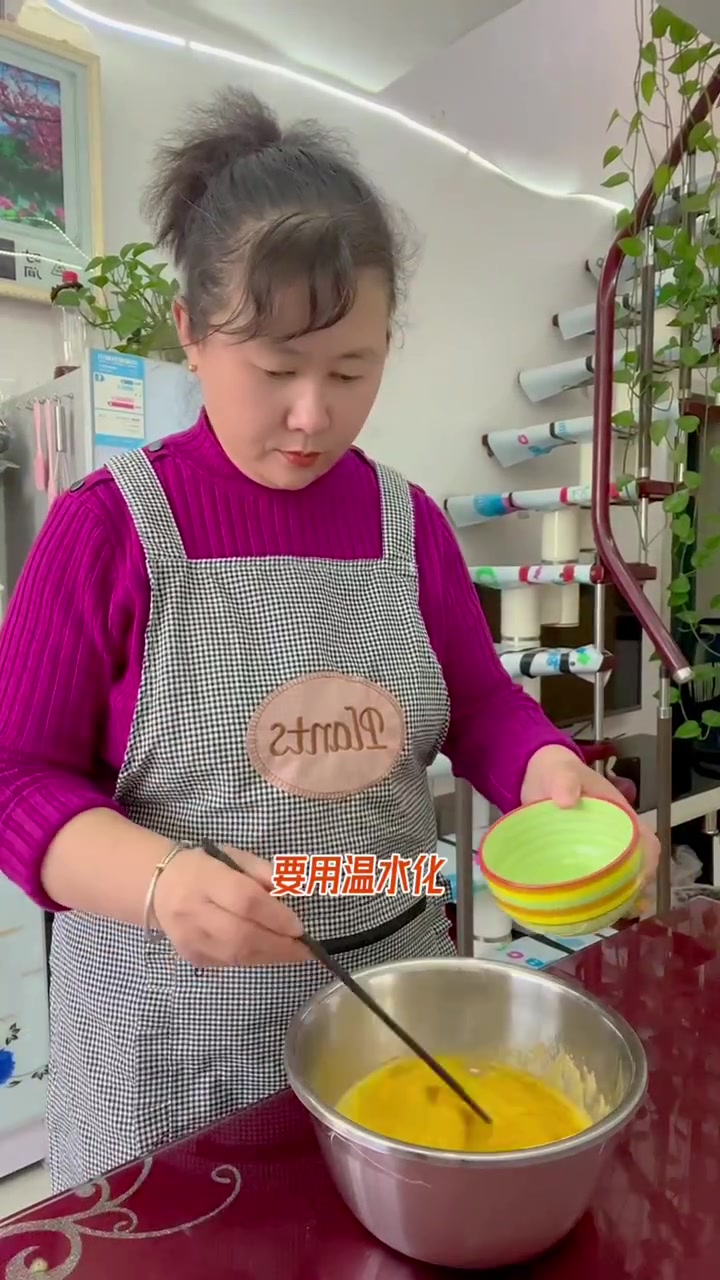 自己灌的松花蛋肠漂亮很好吃