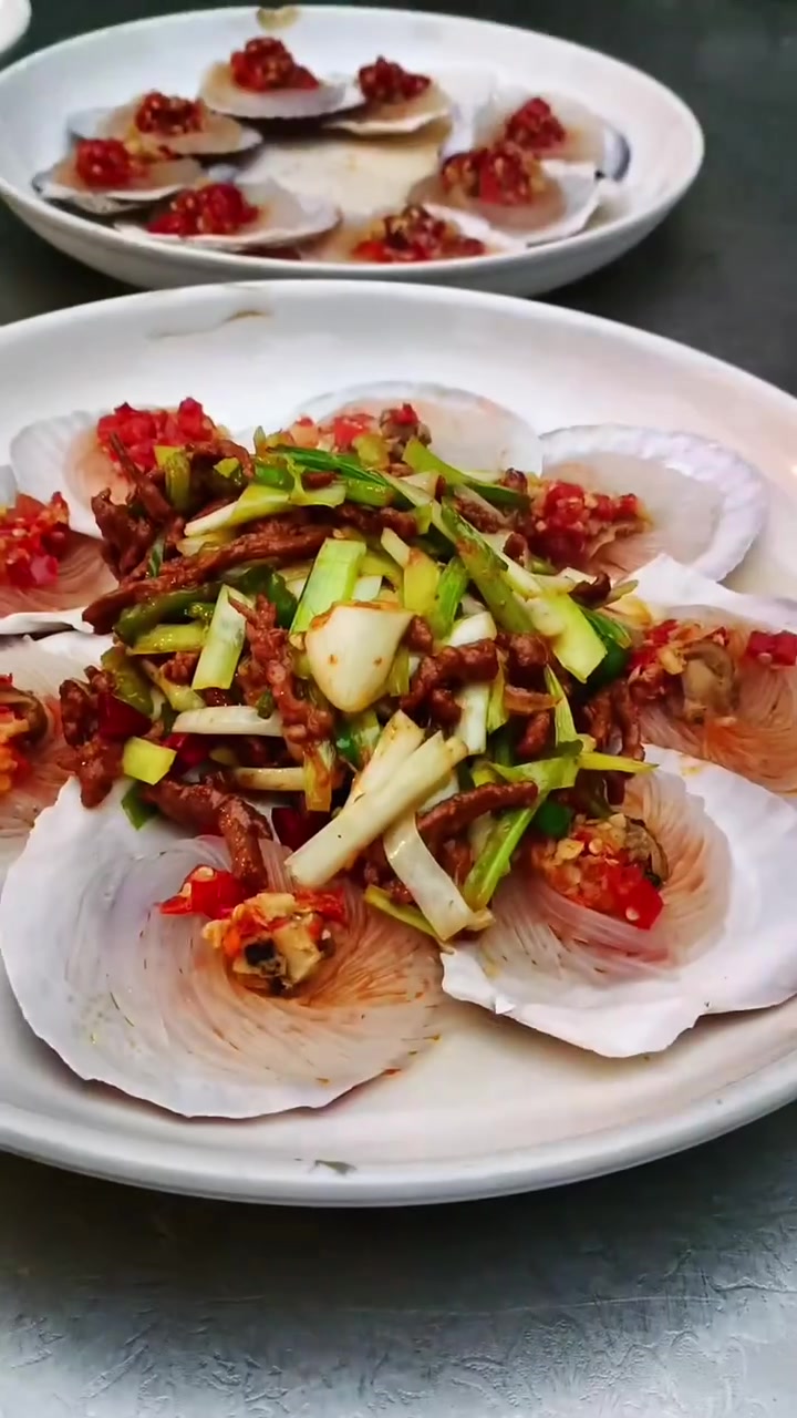 道道都家常,简单实用,这个视频记录的是陕西,陕南人民家用酒席,凉菜,八大件