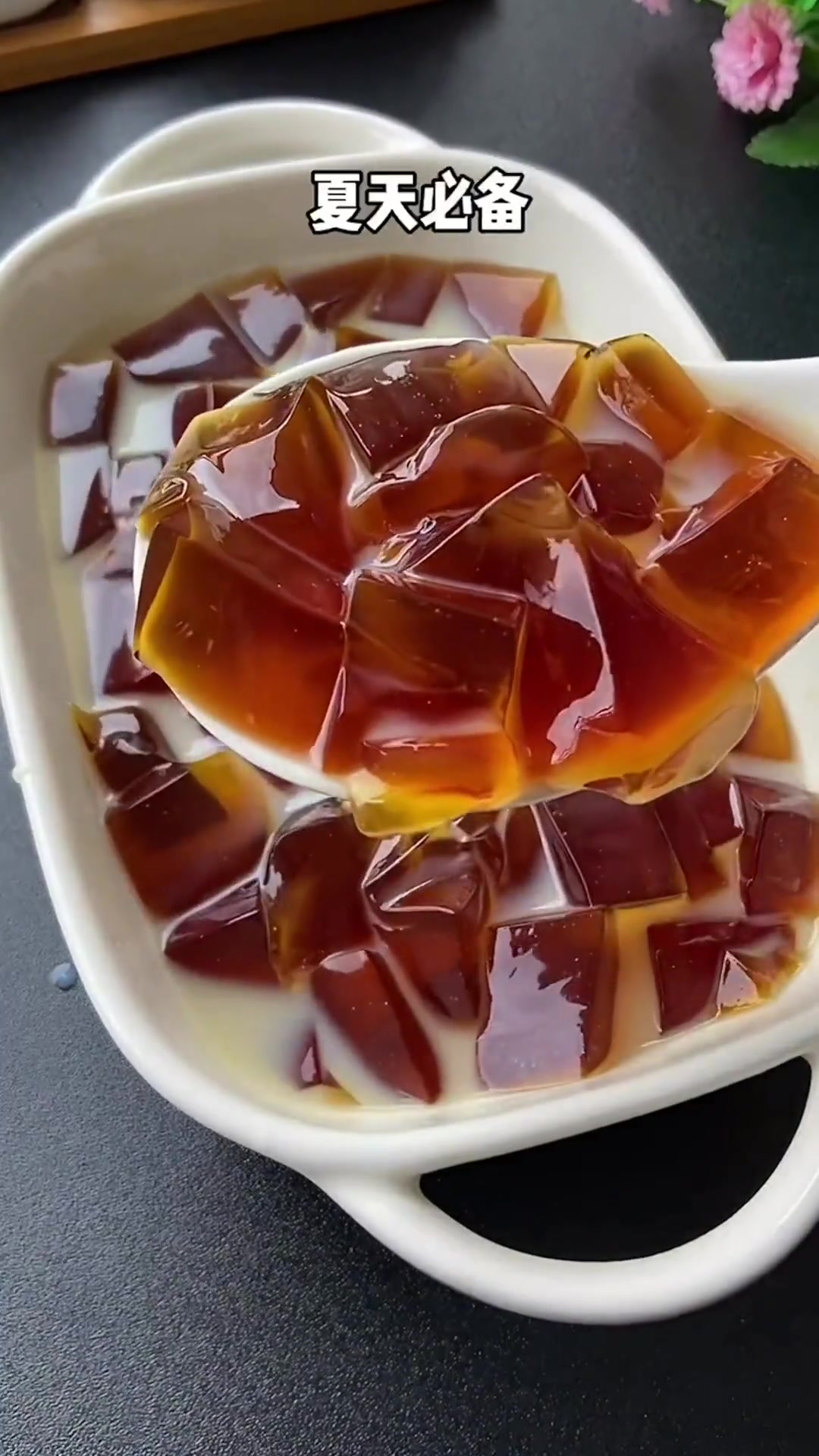 清热润喉的罗汉果菊花糕,小朋友超爱!