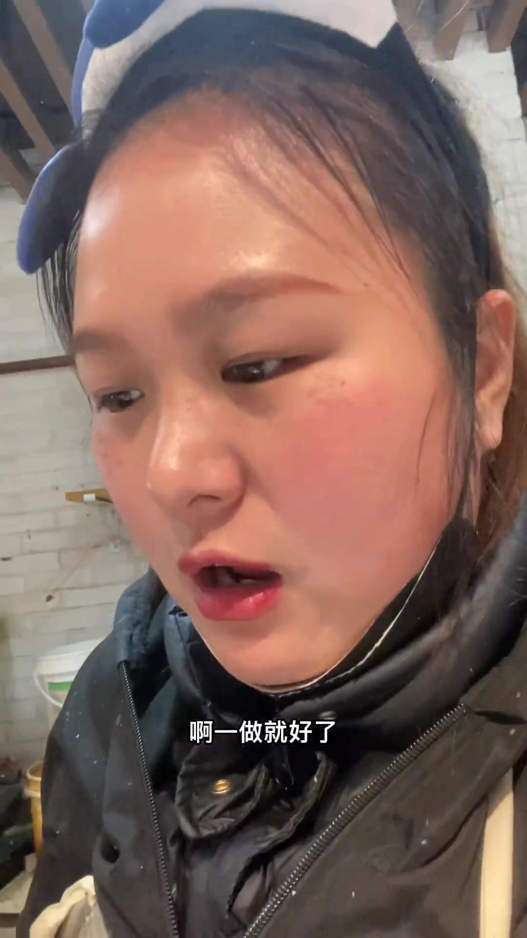 淡水鱼里哪些鱼适合做烧烤,做烤鱼?你看看这个视频,过几天暖和了安排一下春游吃烧烤