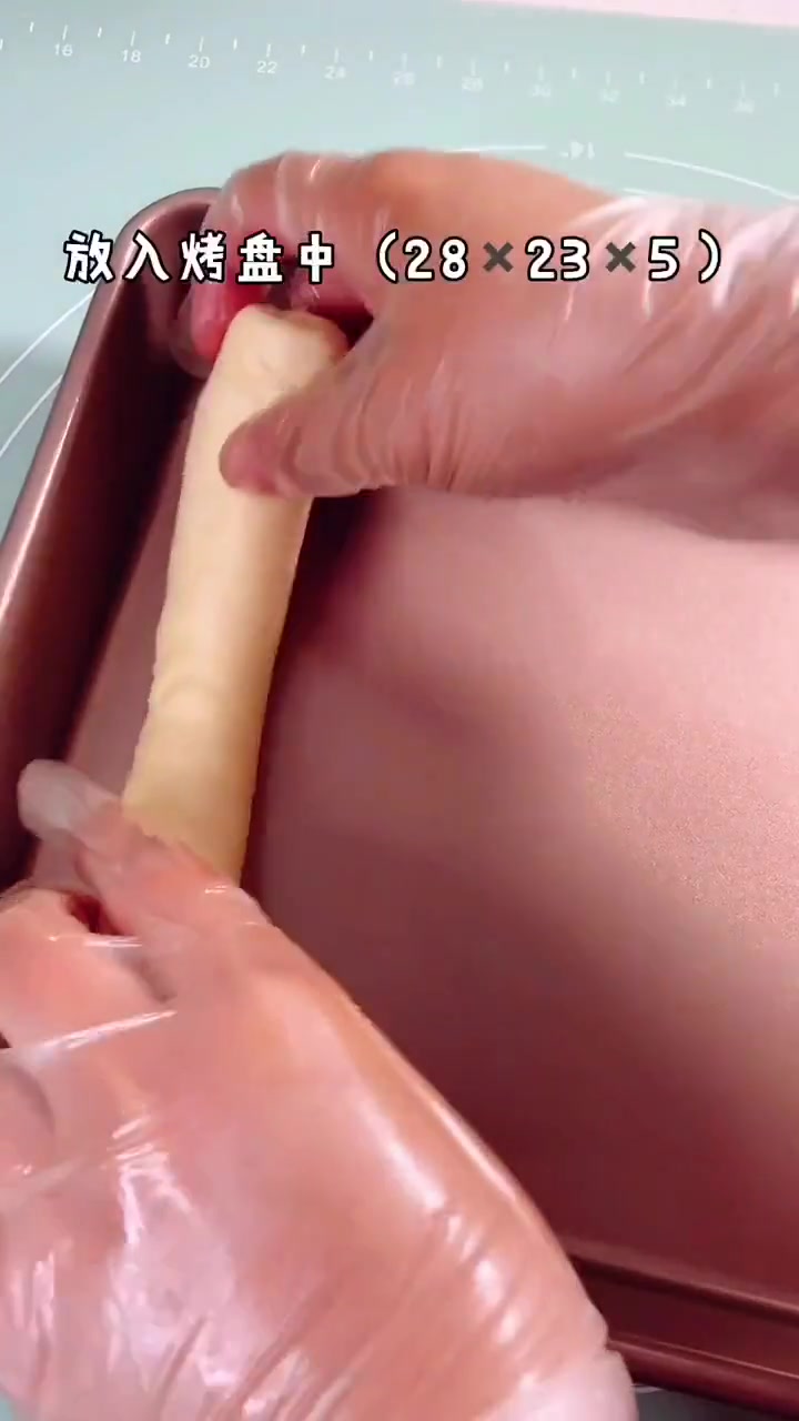 简单好吃的奶香排包分享给大家,松软拉丝全家人都喜欢的一款