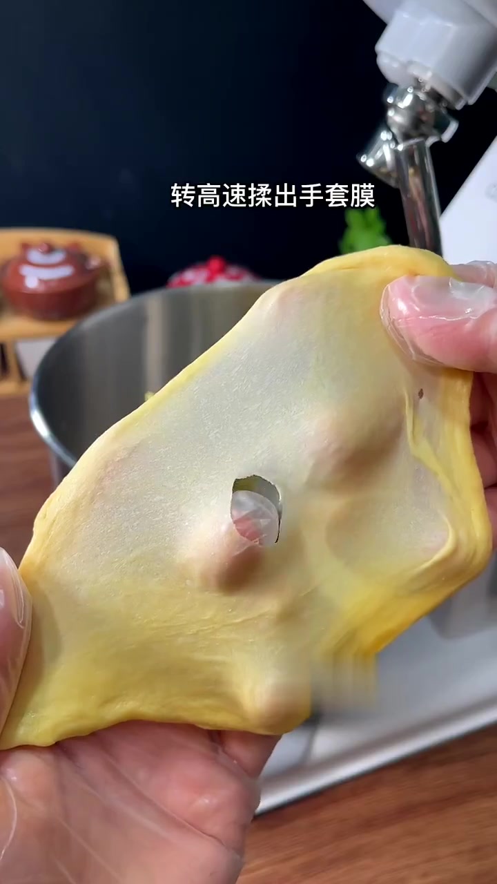 家庭烘焙颜值与美味并存~芒果酥粒面包外酥里软做法简单超好吃