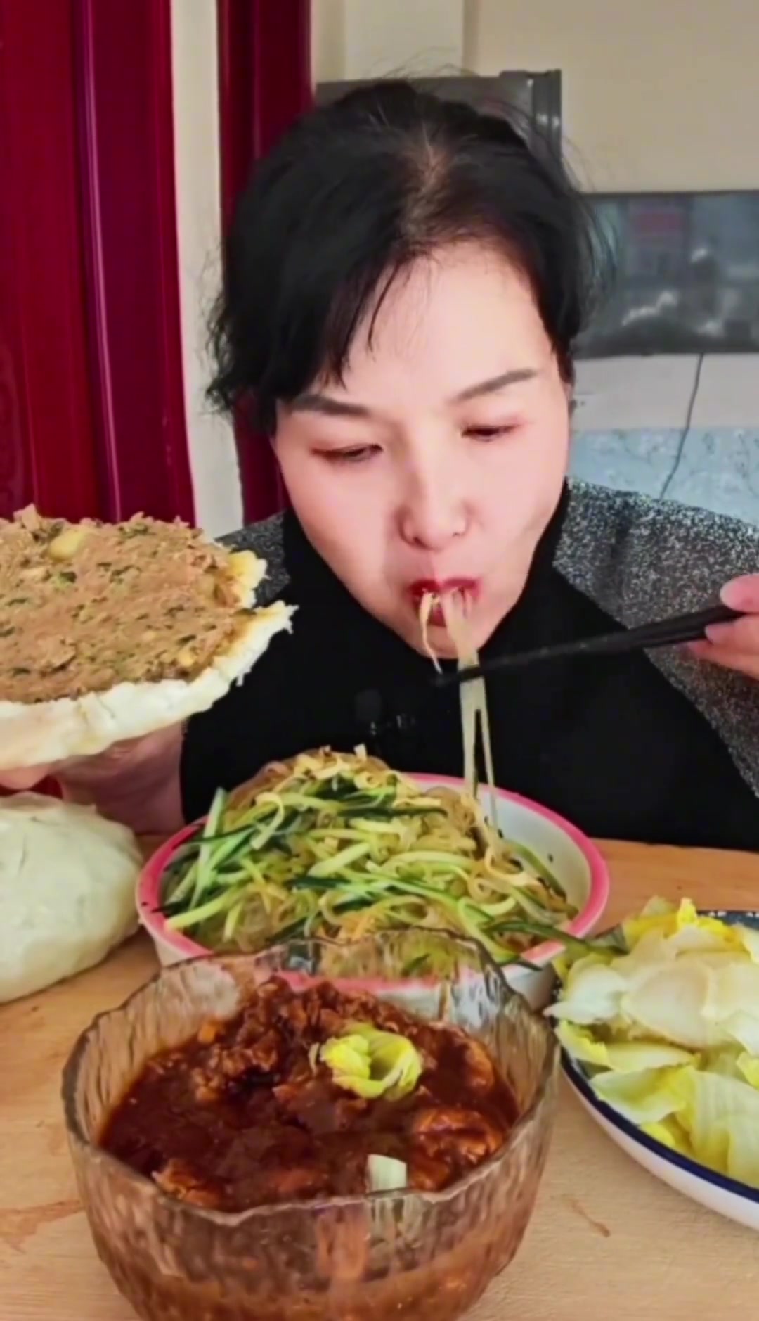 东北冻白菜蘸酱楼道开窗冻的超想吃