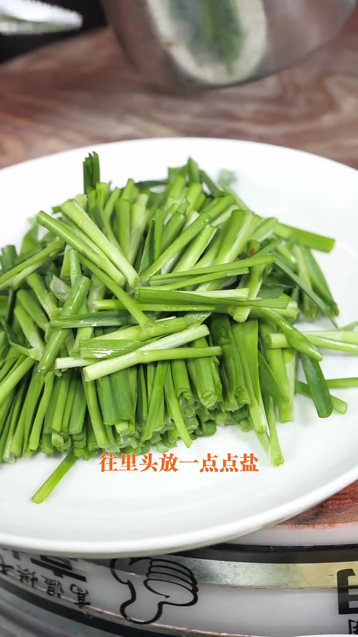 韭菜炒乌鱼做法大揭秘简单几步超美味