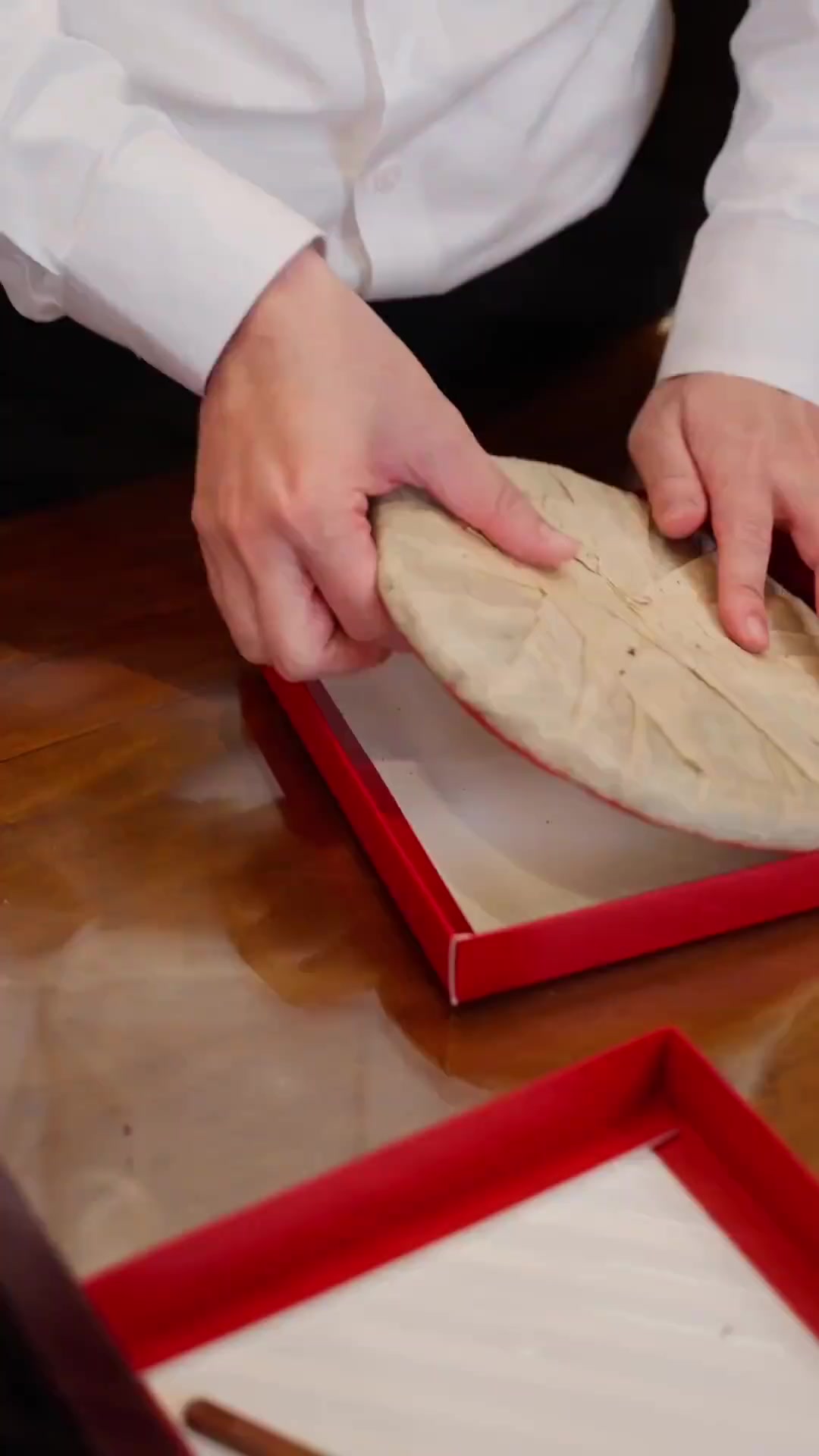 拜访神秘茶界大佬!番顺茶业创始人潮哥请喝两款原包班章大白菜!学习品鉴普洱茶!