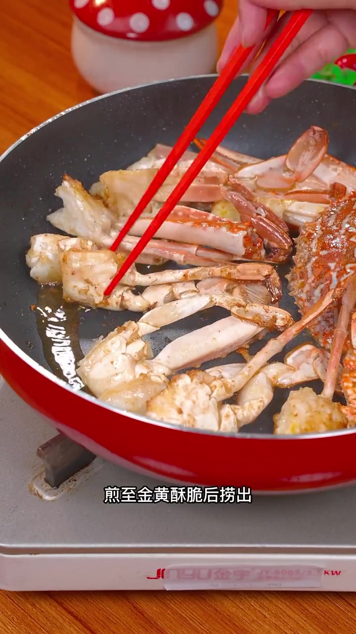 咸蛋黄焗蟹做法简单