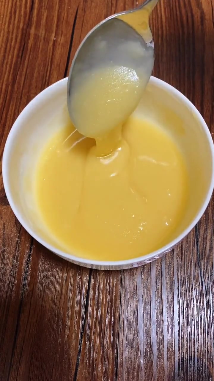 这样做酥皮豆沙烧饼，太好吃了