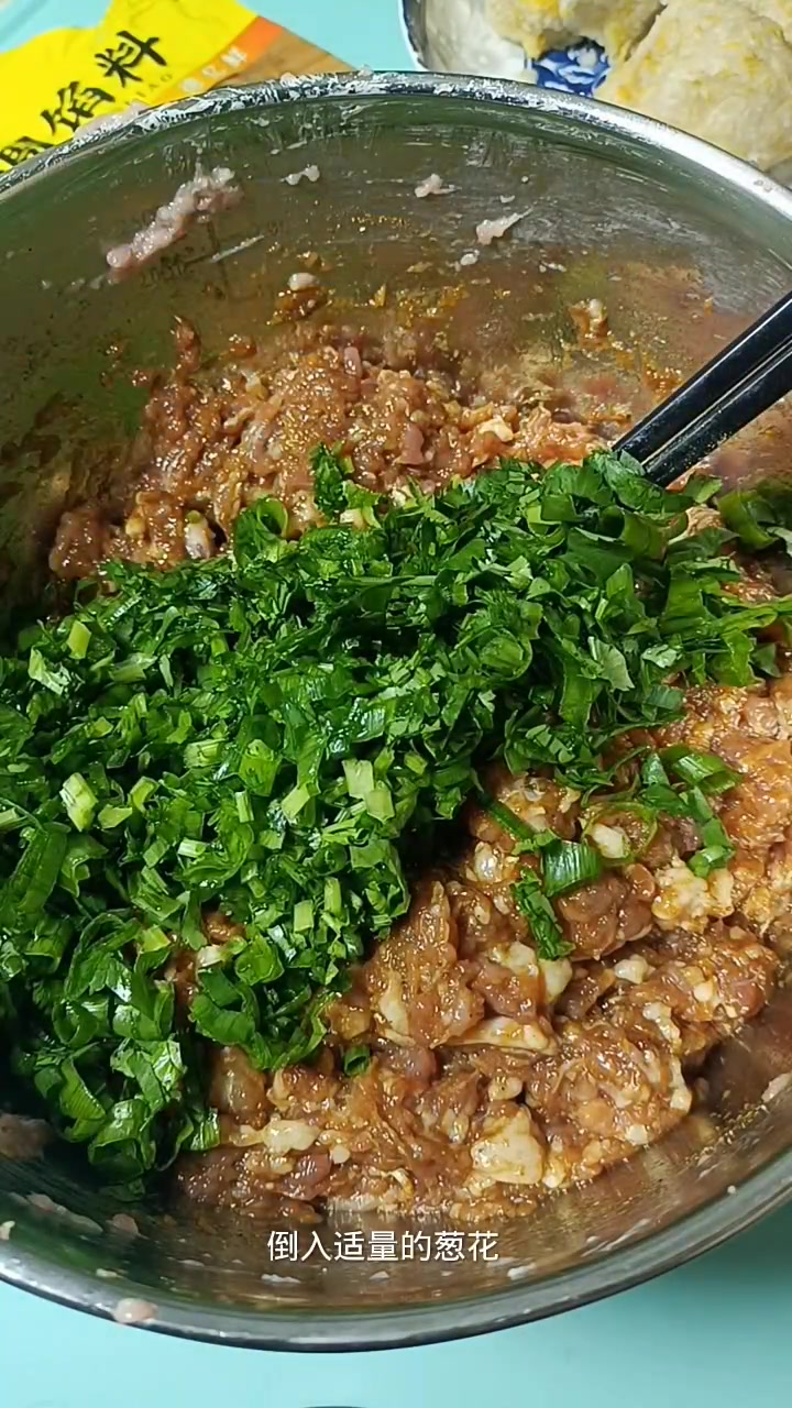 好吃到哭的酸菜肉馅水饺教程来啦!