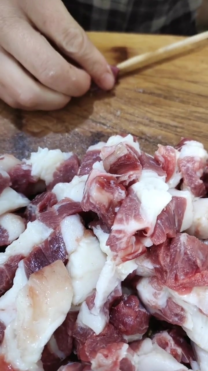 每天新串马肉大串