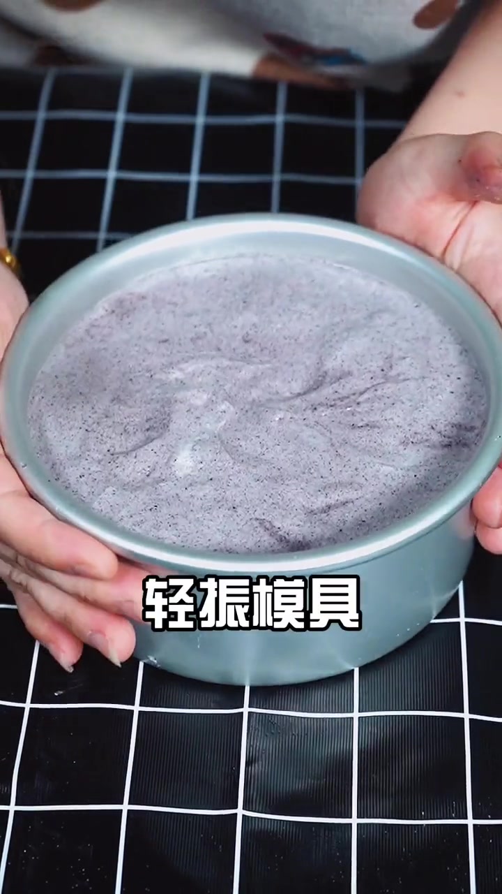 不用烤箱也可以做的桂花黑米蒸糕你也学得会，结尾有配料表