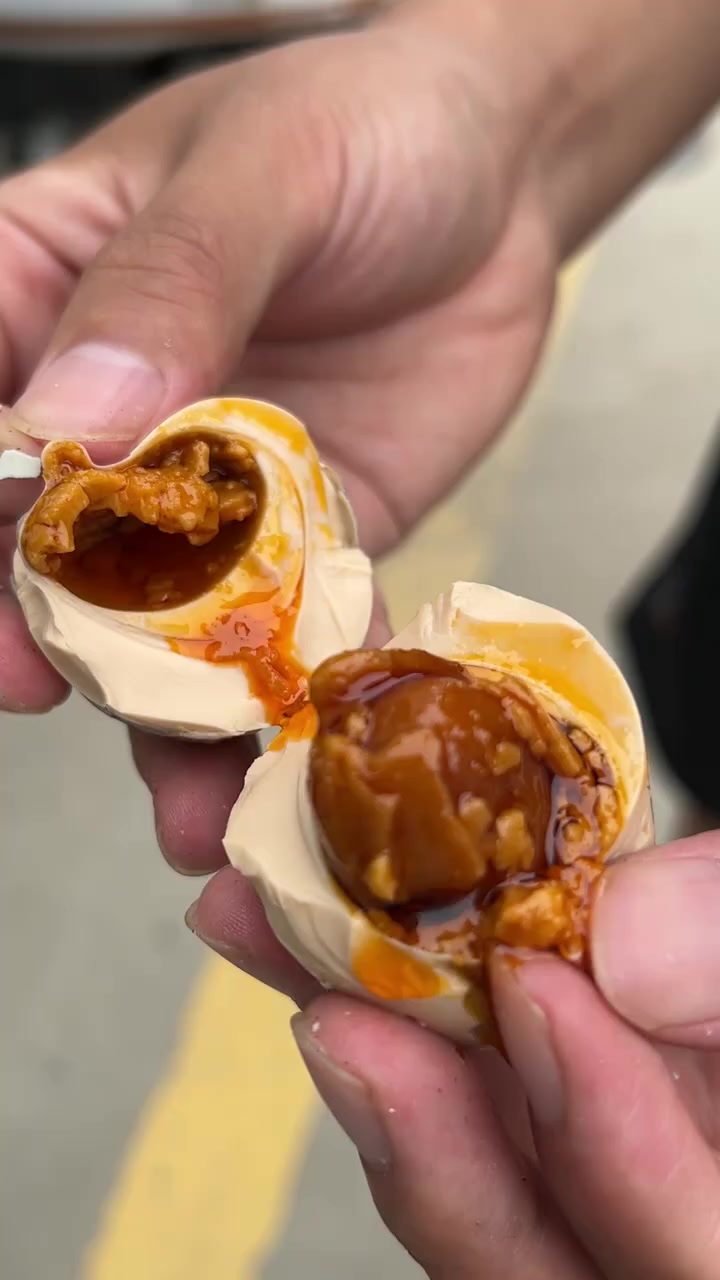 微山湖烤鸭蛋 饿了吃点 美味至极