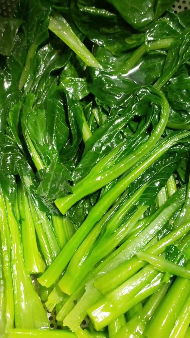 过年大鱼大肉吃腻了?这盘蒜蓉菜心快安排上!