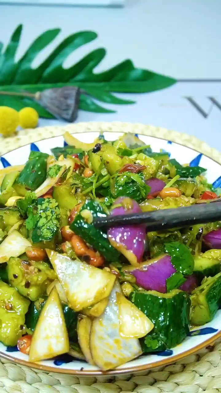 经典小凉菜要做好吃系列很重要,记住这几点,爽脆开胃