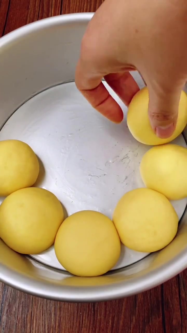 蓬松拉丝奶香椰蓉面包教程简单易学快动手