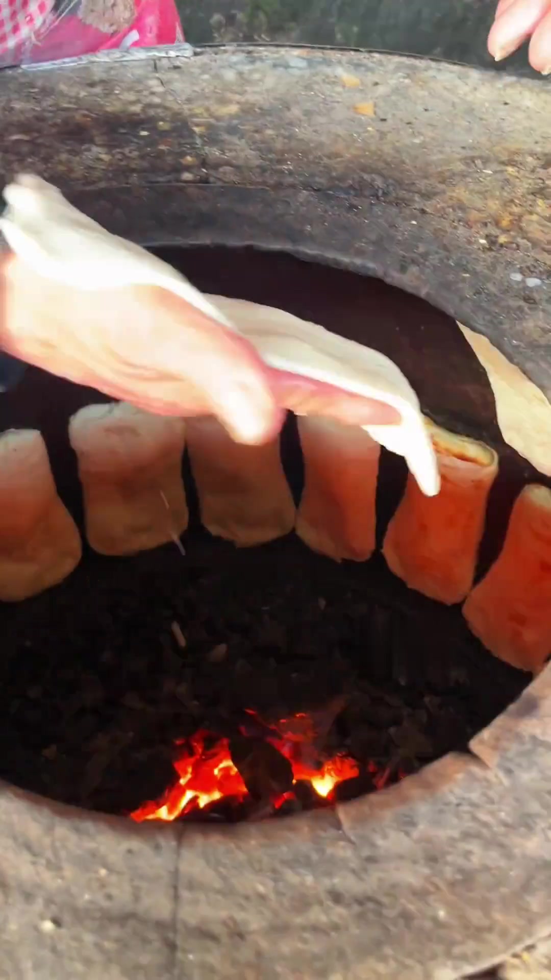 于谦聊美食:烧饼还是小时候的好吃,焦香扑鼻也许是我记忆美化了它的好吃