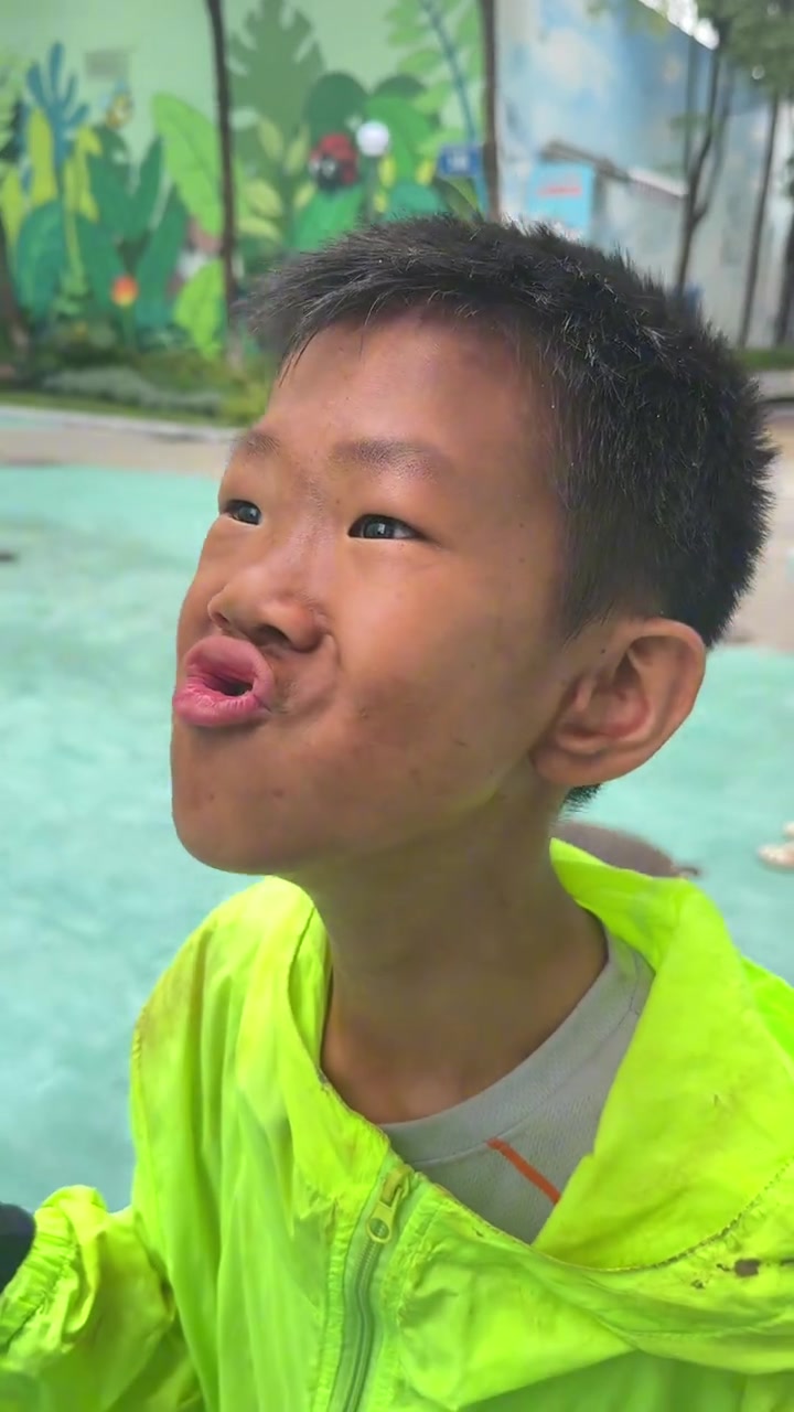 真正的钓鱼佬钓鱼是不分场合的