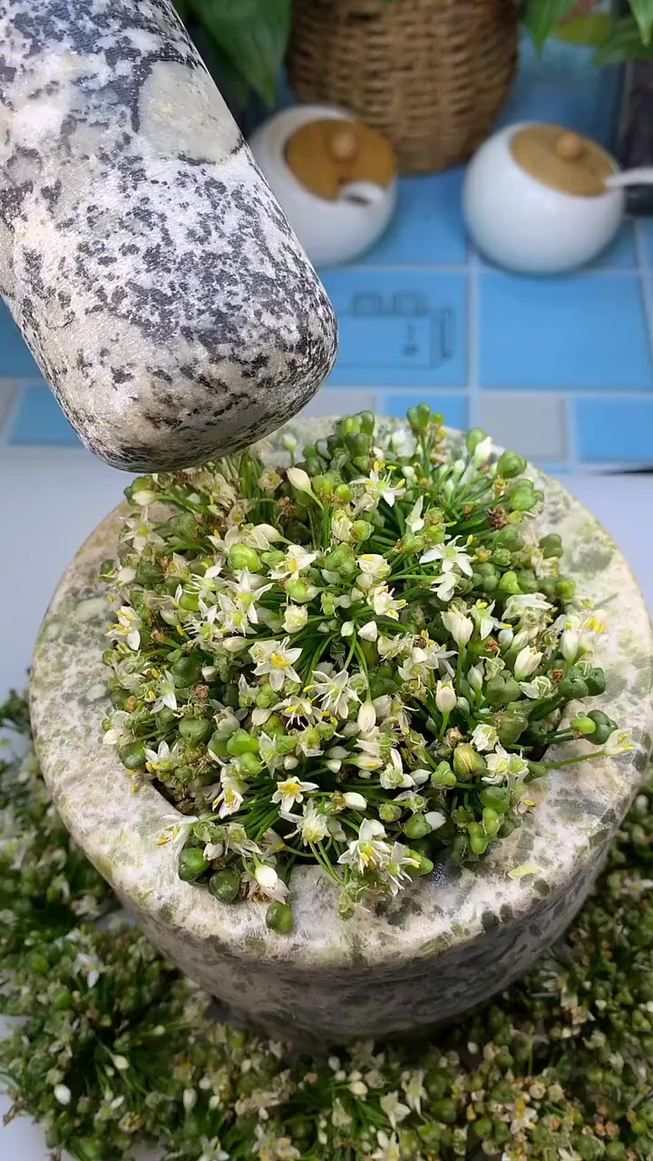 家庭版自制超简单下饭韭菜花教程来啦