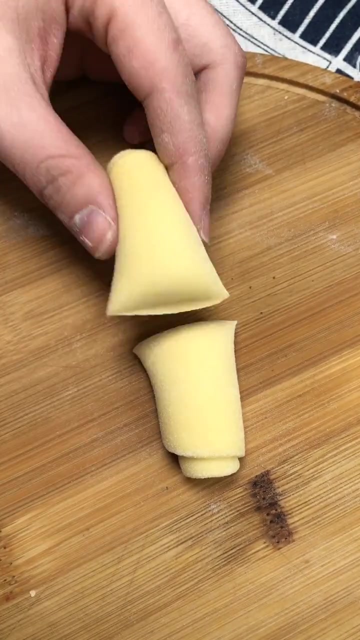 超简单！蜂蜜小面包制作教程，快来试试