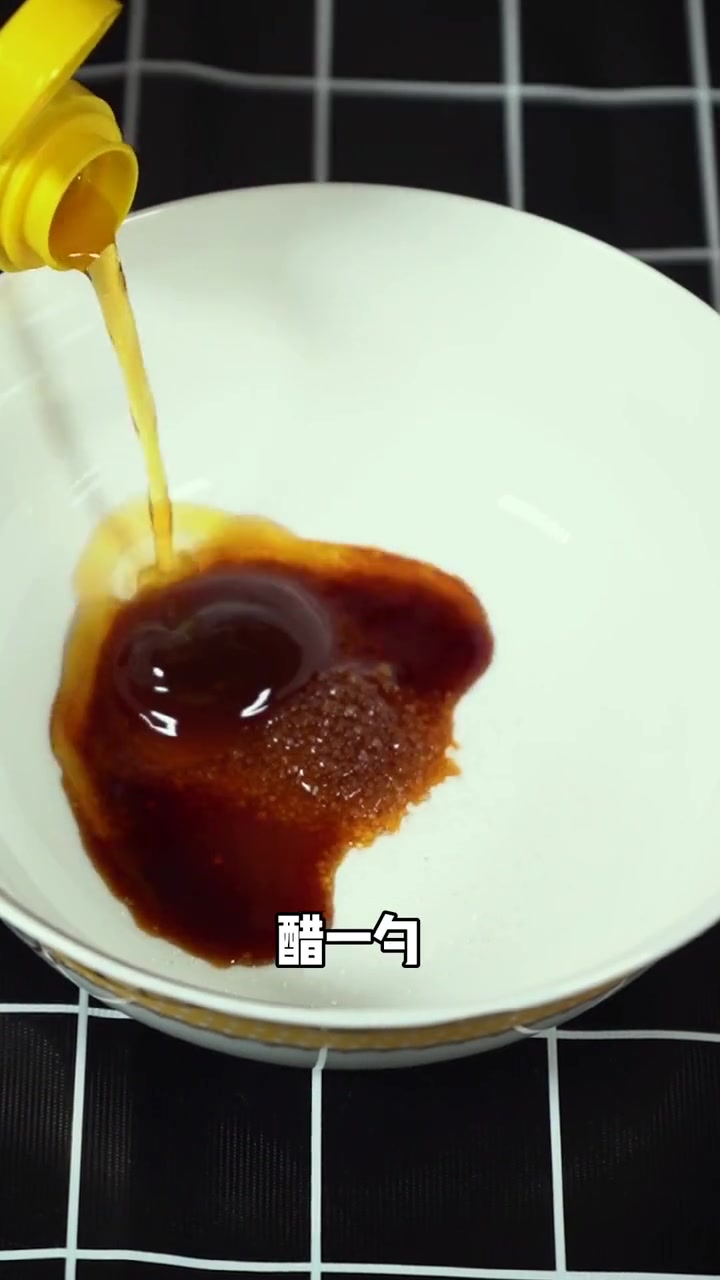 一份简单又美味的灵魂炒蛋,好吃到停不下来的那种,不信你就试试呗