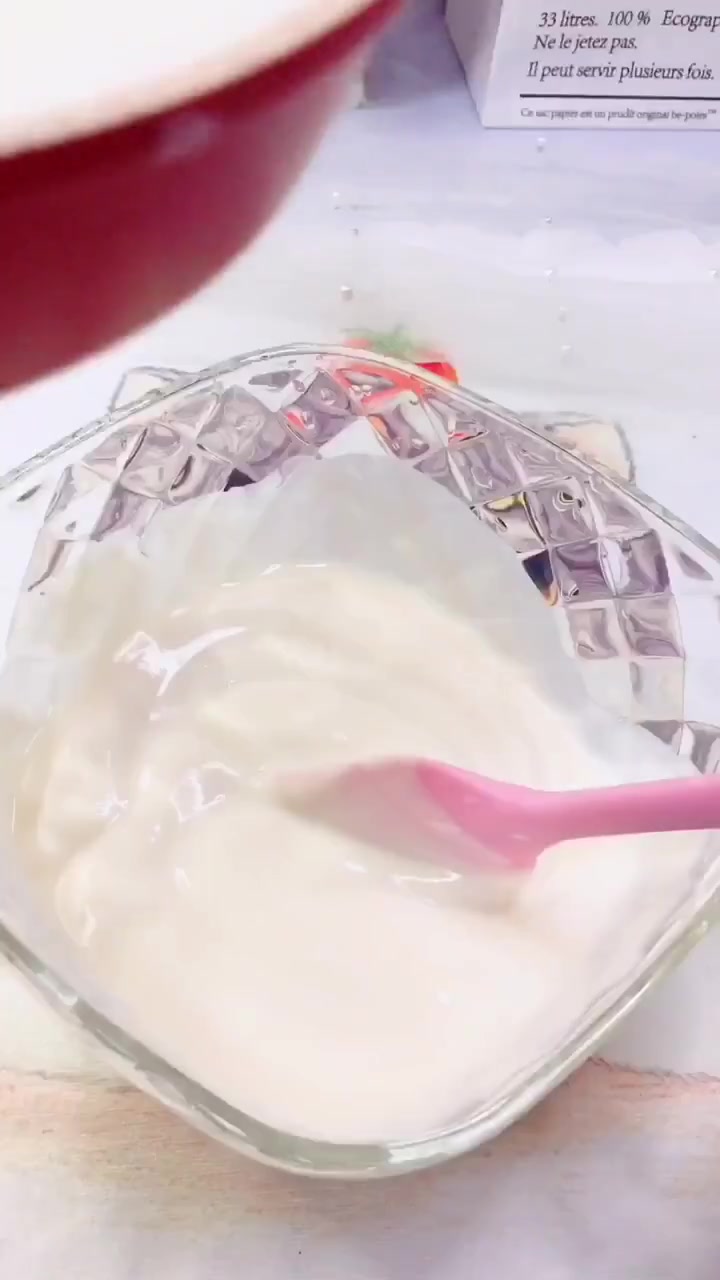 不用打发,不用淡奶油,就能做出比果冻还Q的蛋糕,主要不管你是啥档,都能做成功