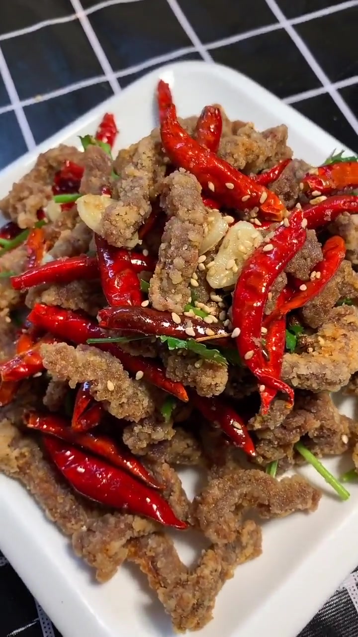 不花钱做麻辣牛肉条酥脆好吃教程来啦