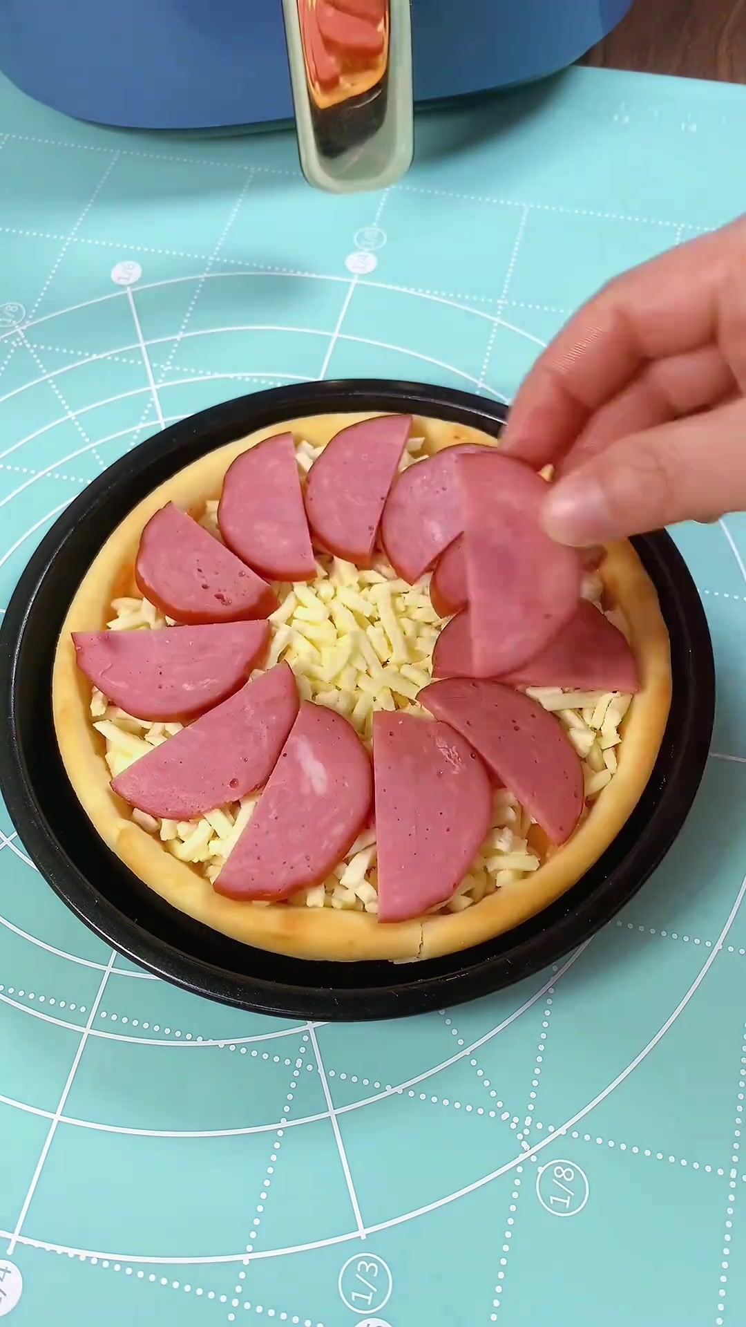 空气炸锅做玉米培根披萨简单又好吃快收藏