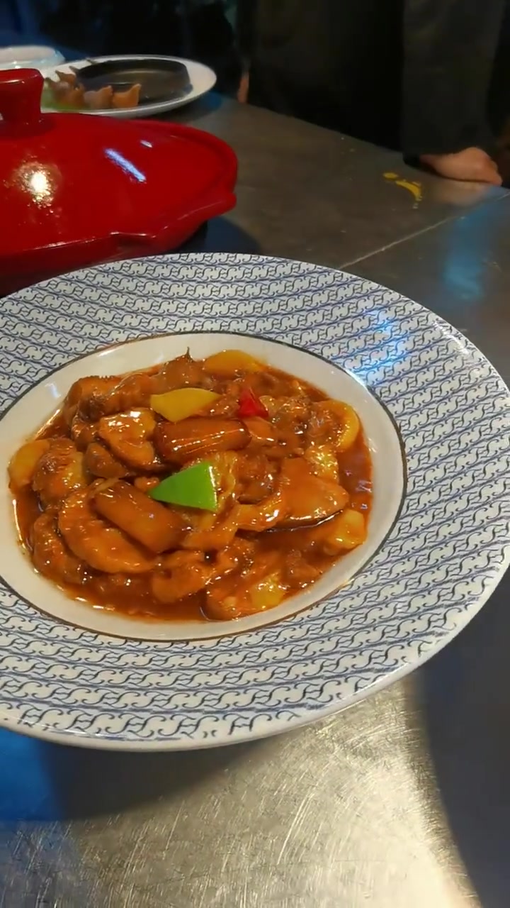 热菜京葱笋片软烧猴头菇