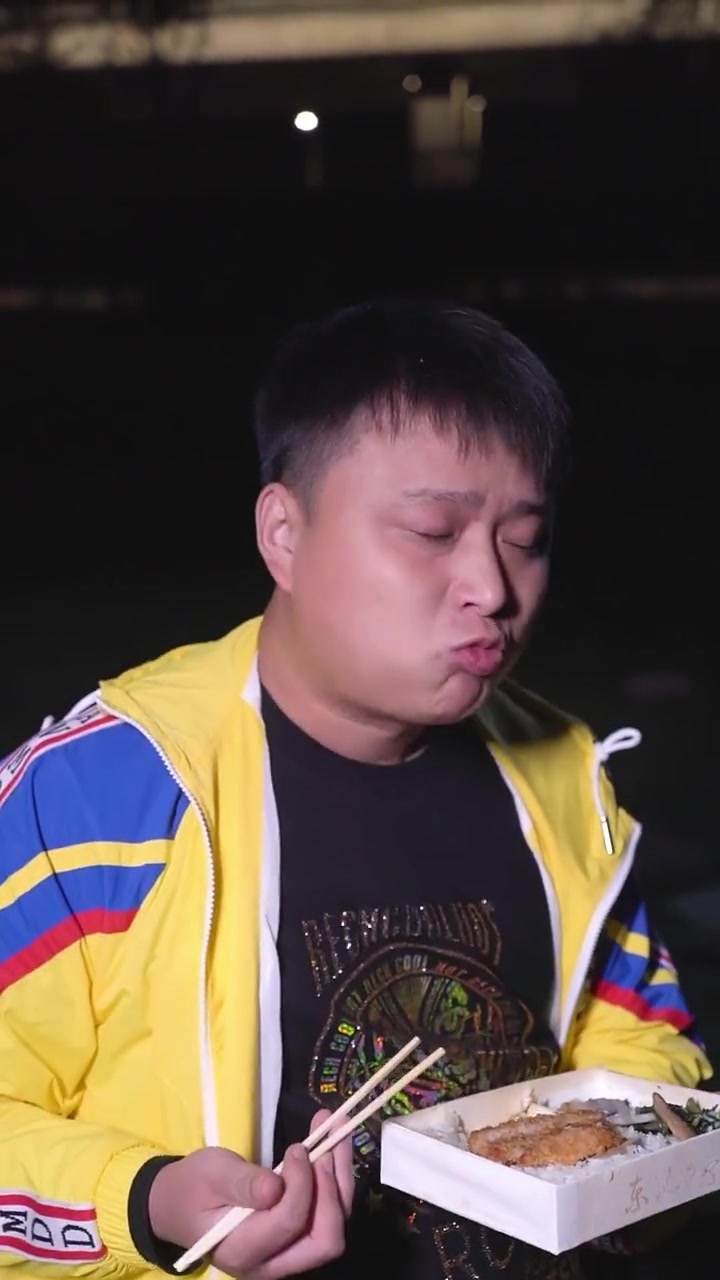 这样的烛光晚餐你能吃几天？