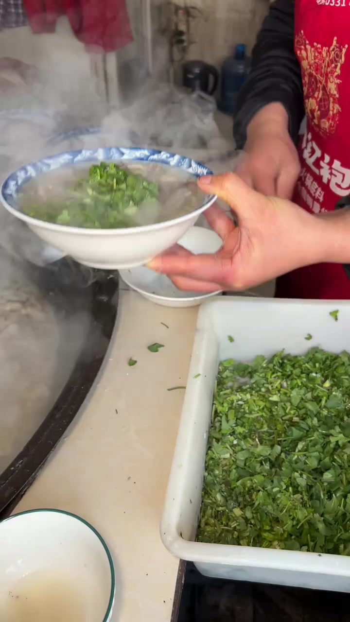 羊肉汤价格及菜品超馋人老板干四十多年啦