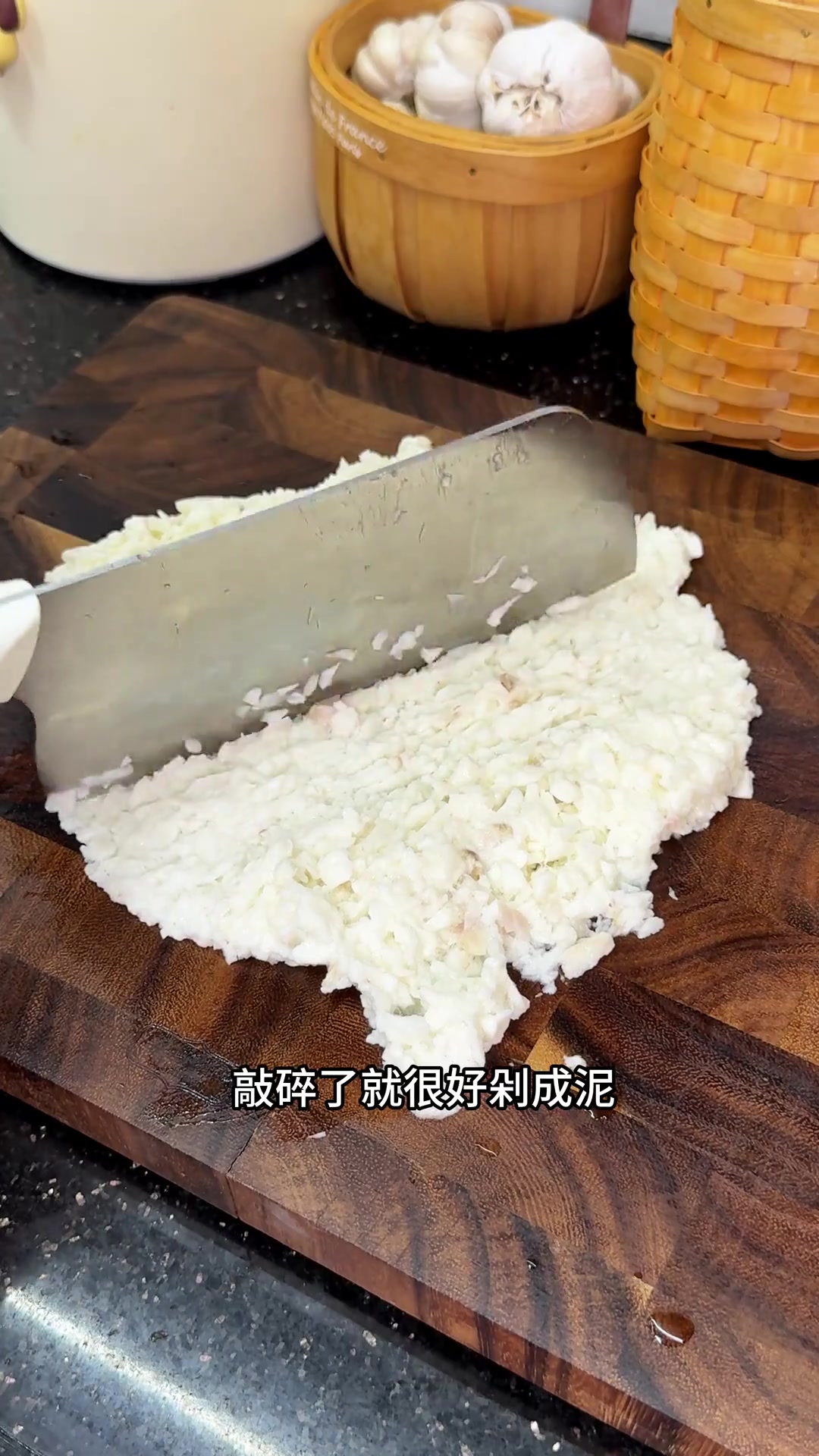 家常晚餐今晚的晚餐又是这样简单，又是自己做饭全家拒绝外卖的一天