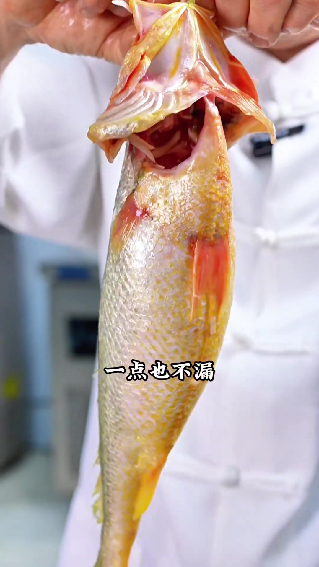 在潍坊就能尝到传承2500多年技艺的经典菜品——鱼腹藏羊!