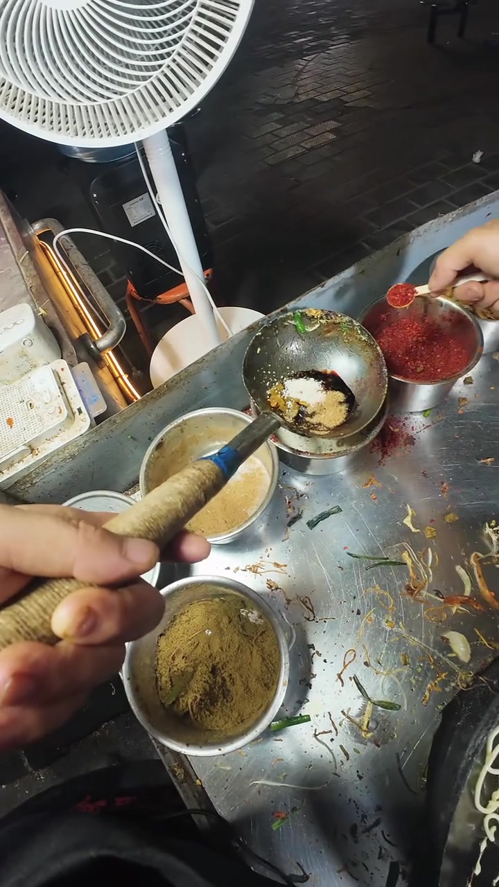 炒虾尾炒拉条做法分享还有神秘诗句出没