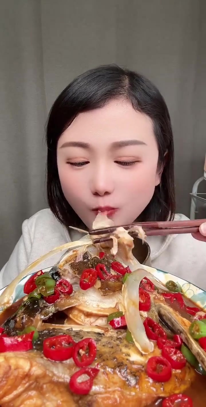 不会做鱼?做大鱼头,超入味不腥!