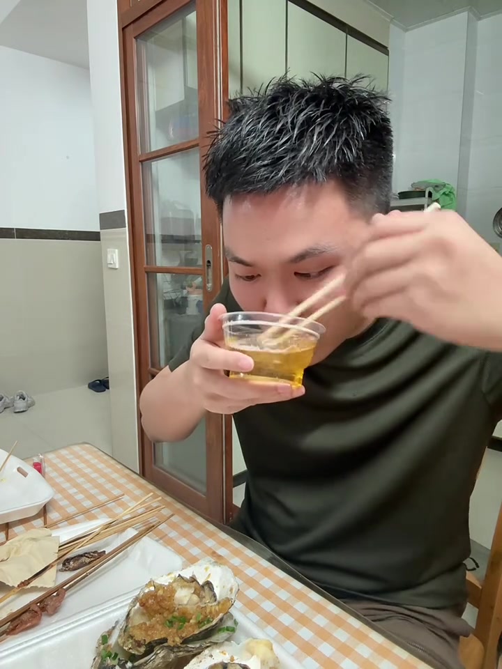 有心事的时候记得喝点湛江番薯粥,湛江番薯粥会保佑出门在外的湛江人