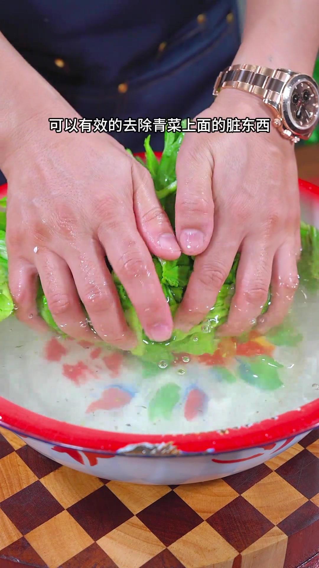 广东人超爱的芥菜上汤做法，简单又美味！