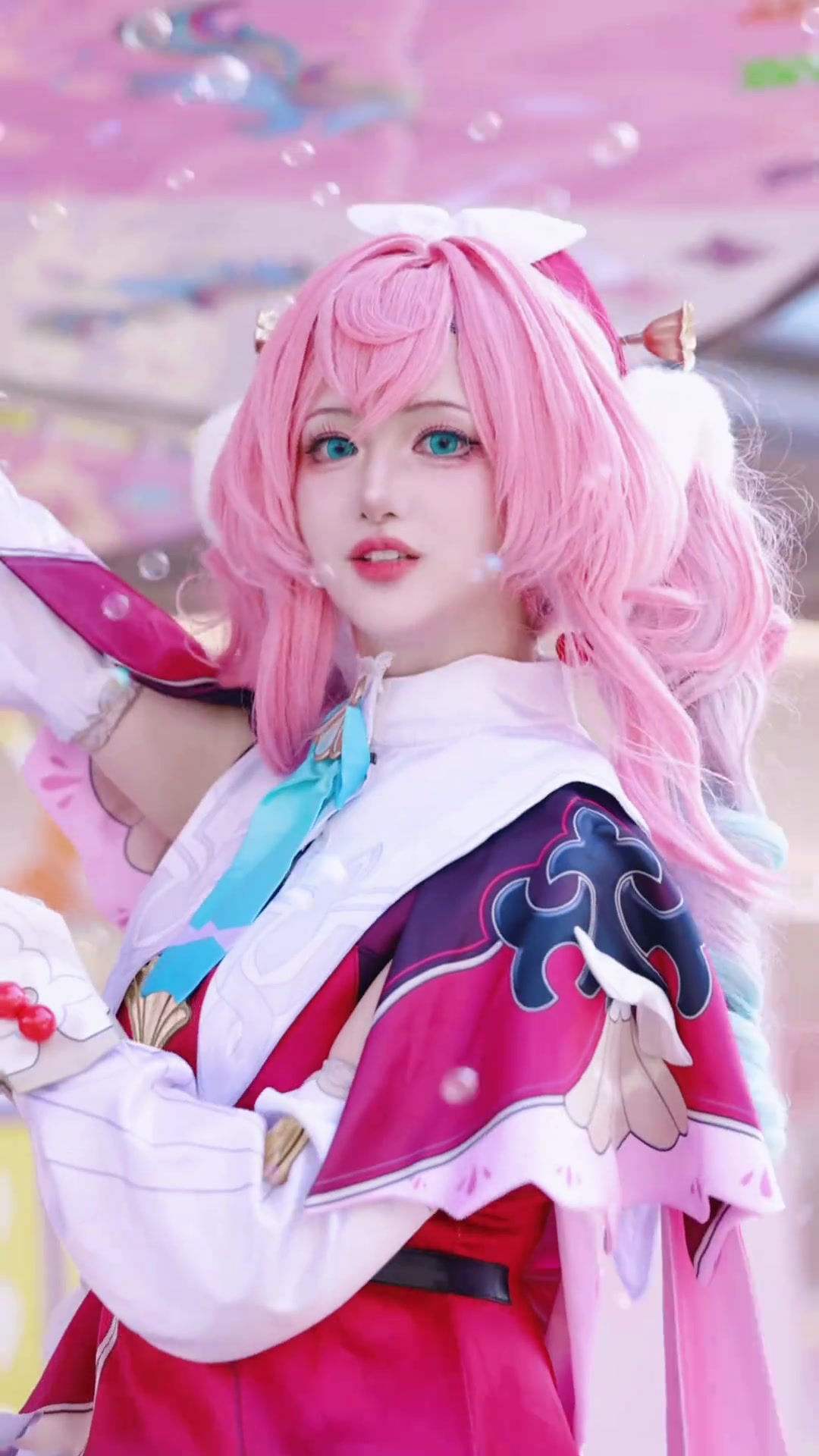 风堇你是个香香软软的草莓小蛋糕!