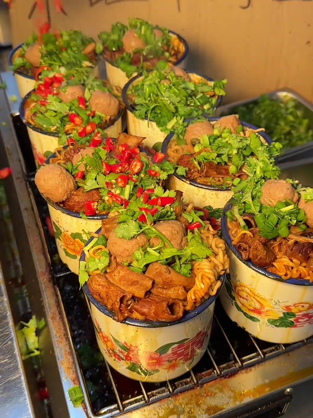 谁懂漳州街头这口茶缸牛肉面有好吃！